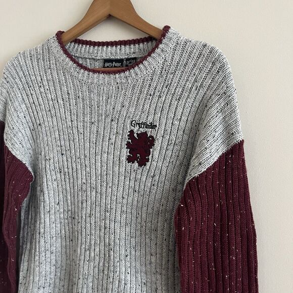Harry Potter Gryffindor Ribbed Knit Pullover Sweater S Jumper Cosplay Quidditch - Picture 8 of 9